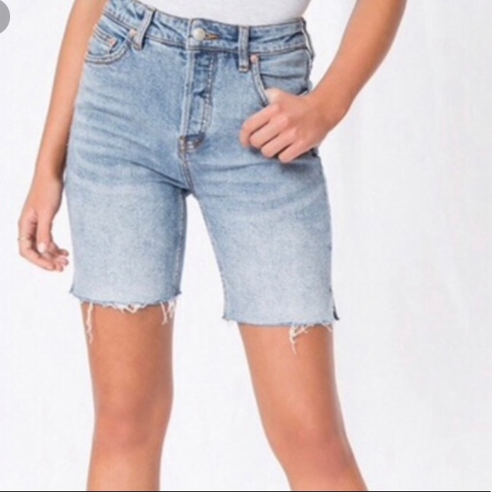 Free People Avery Bermuda Short NWT Size 25